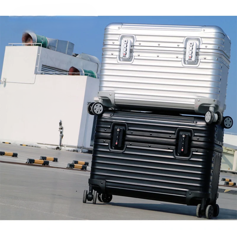 Aluminum hardshell suitcase