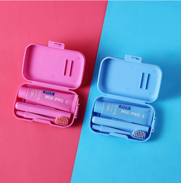 Portable Travel Toothbrush Set with Foldable Handle, Soft Spiral Bristles