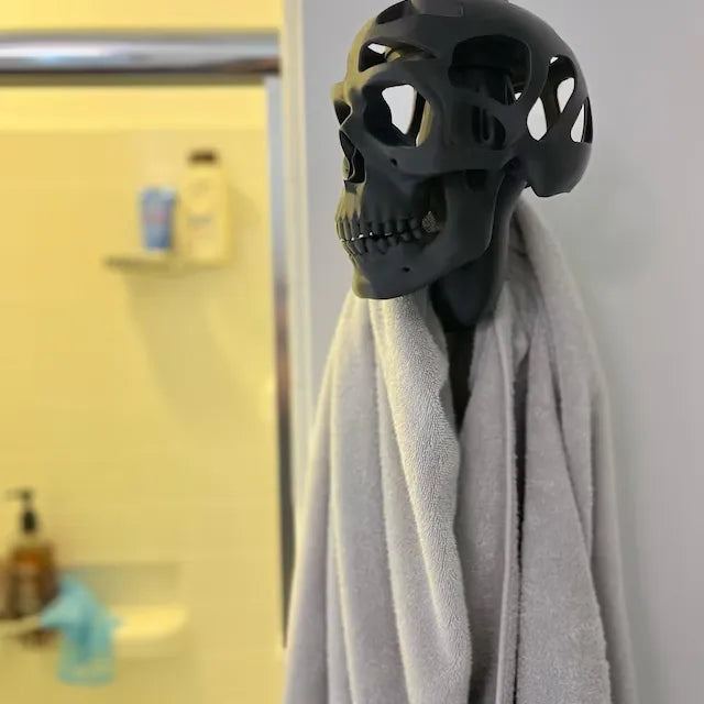3D Skull Helmet Display Stand | zavevo