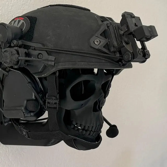 3D Skull Helmet Display Stand | zavevo