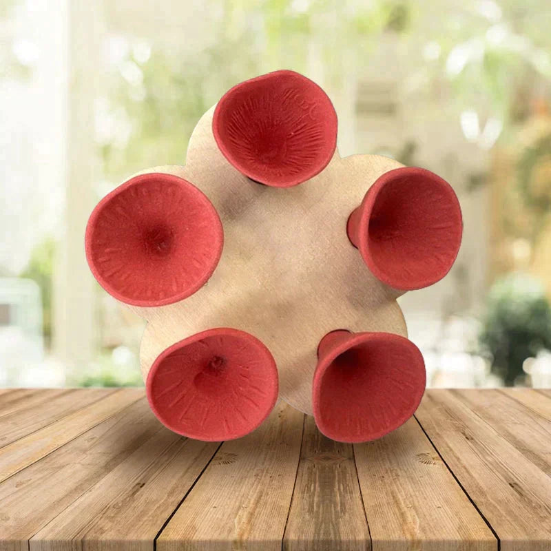 | Drinking cup for bees and insects
