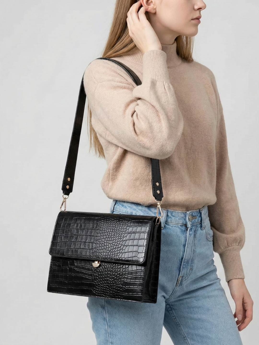 Mini black crossbody bag for work | PADOVA