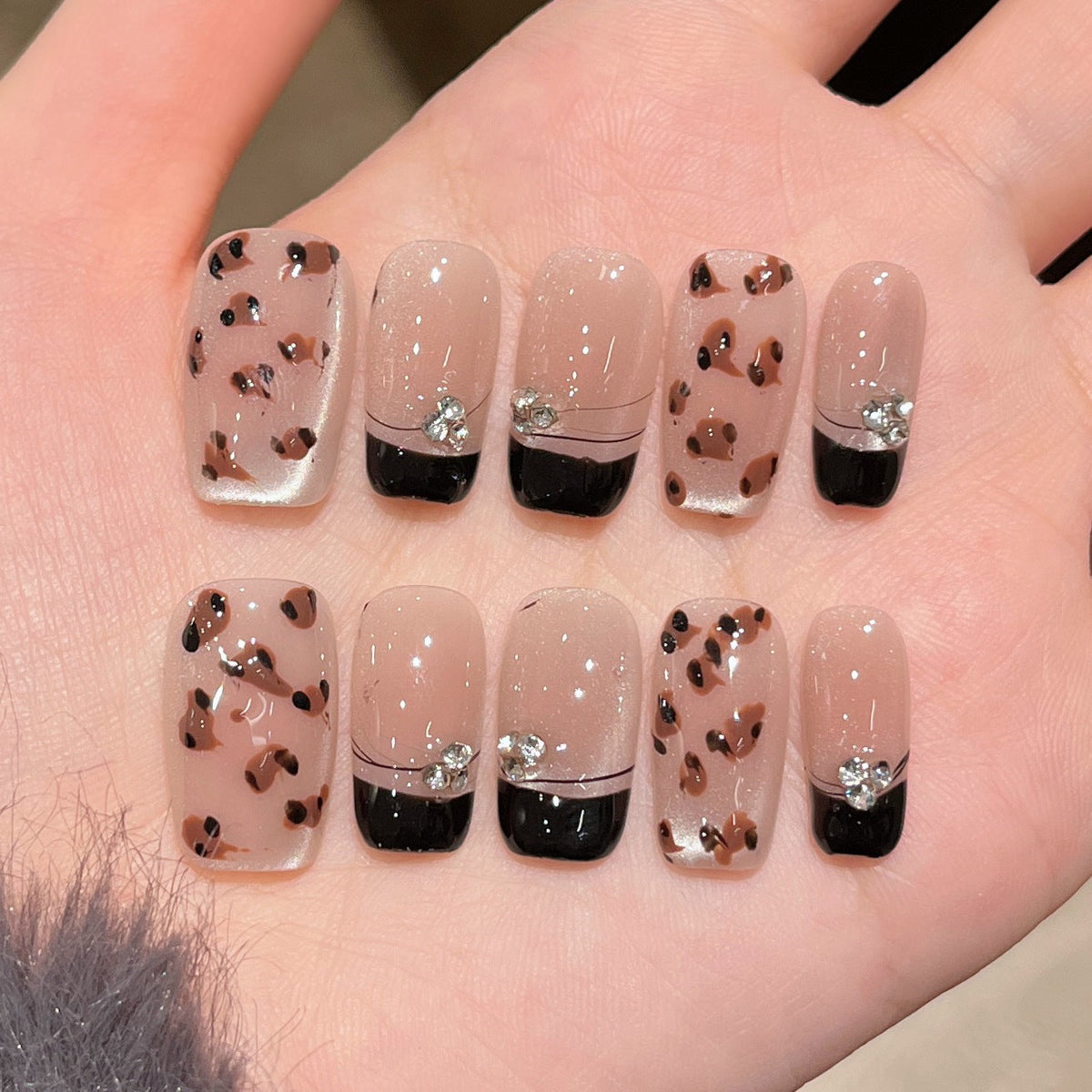 3D Embellished Press-On Nail Art Set zavevo