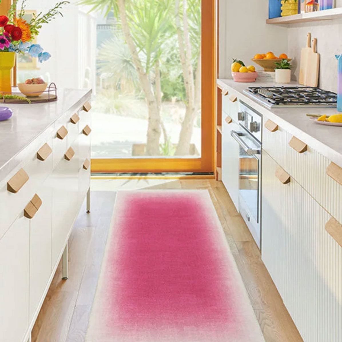 Pink Gradient Rug | zavevo