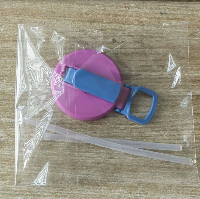 Foldable Straw Lid, Spill-Resistant Silicone Cup Cover